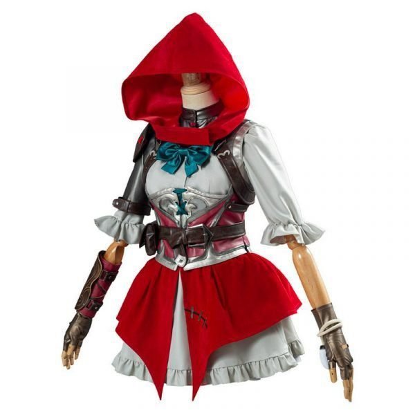 Ashe Elizabeth Caledonia Movie Costume